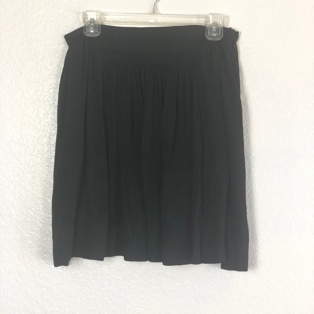 Banana Republic Women's Pleated Mini skirt 102K